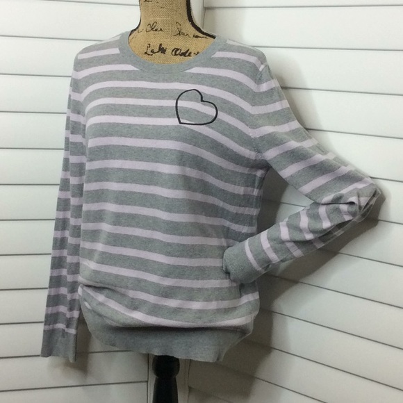 LOFT Sweaters - Loft Gray & Pale Pink Sweater Embroidered Heart